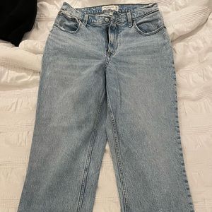 Abercrombie 90s Straight Leg Jeans